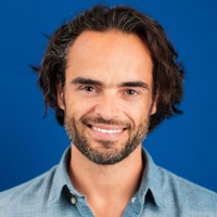 leo-de-araujo-headshot leo-de-araujo-headshot