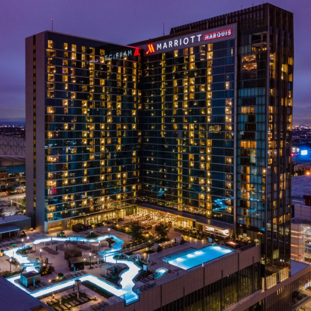 Marriott-Marquis-Houston-TX-Rooftop-and-Hotel-View-at-Night